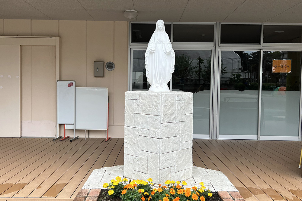 聖母の騎士幼稚園園庭